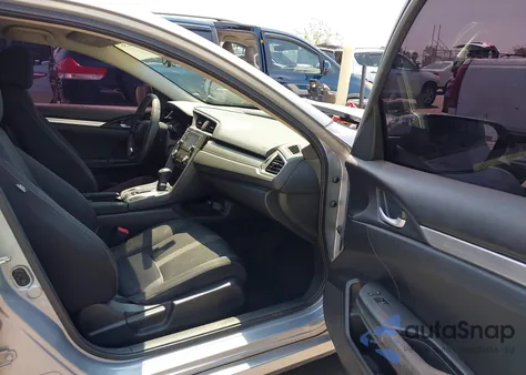 2016 Honda Civic Lx z USA, uszkodzony, nr VIN 2HGFC2F51GH561105